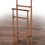 Плечики Сігма, горіх  (матові)